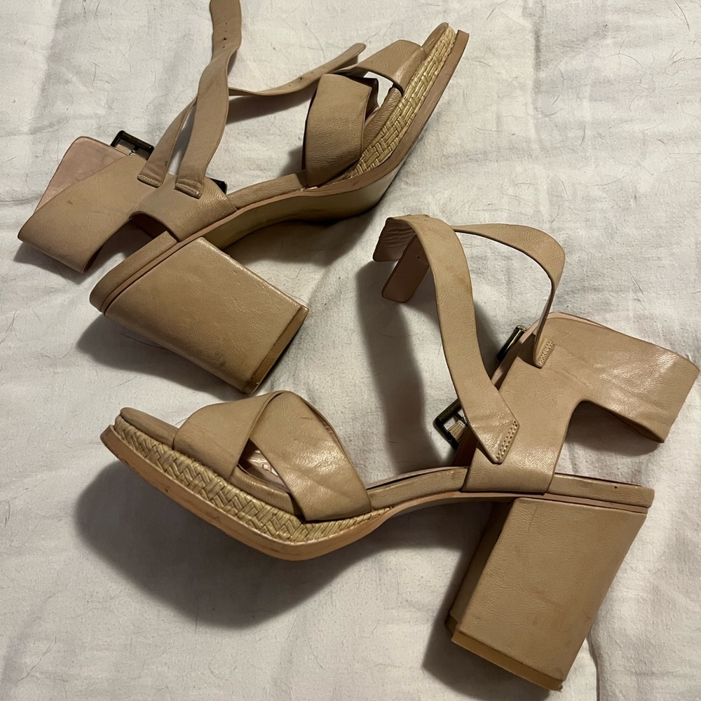 Size 8 women block heel
